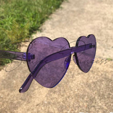 Load image into Gallery viewer, Boujee heart sunglasses
